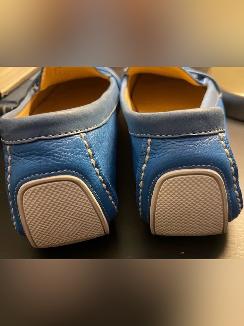 Cole Hahn leather loafers . EUC size 8 - Picture 3 of 6